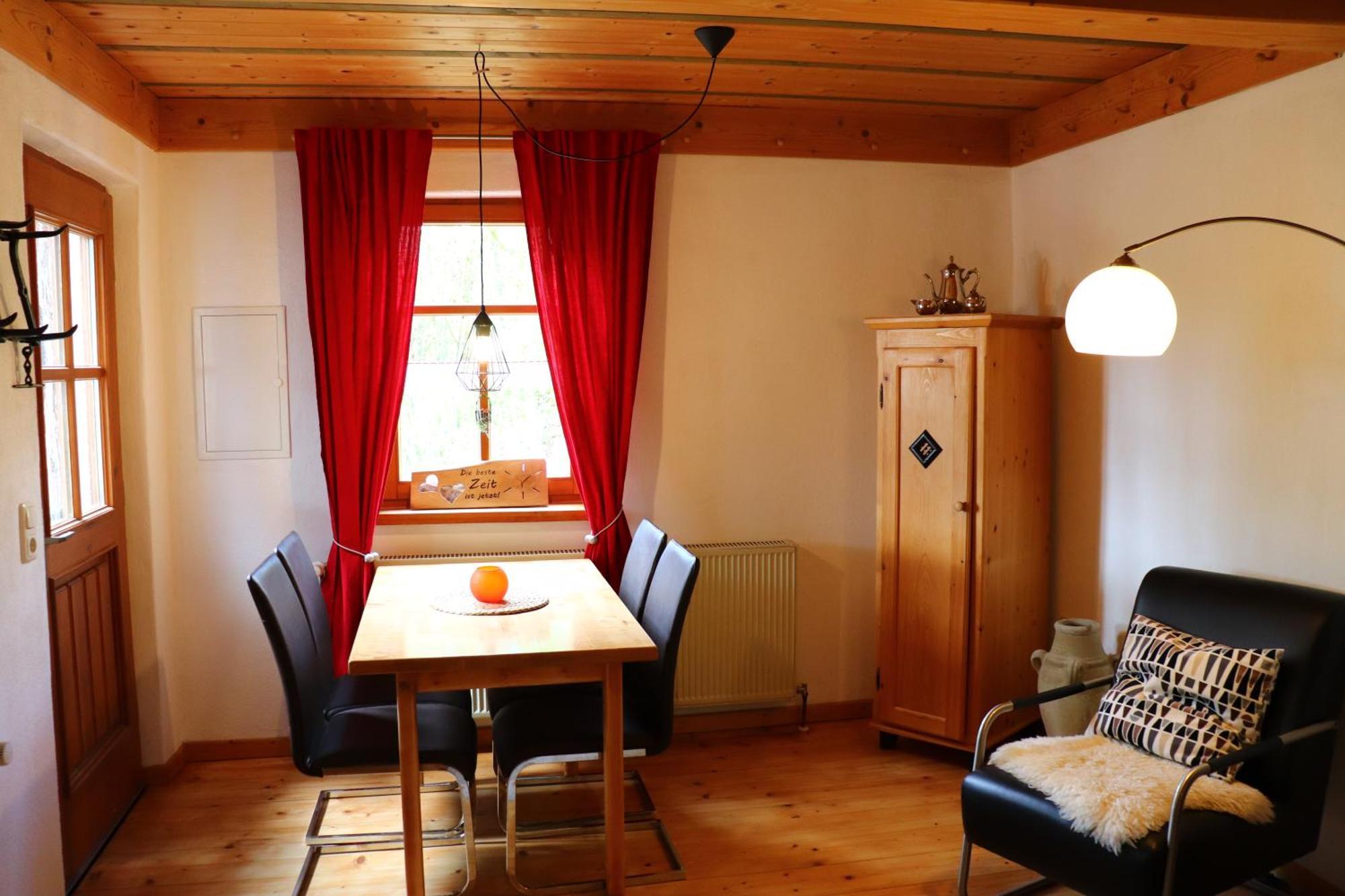 Poxdorf Ferienunterkuenfte Deinhardtヴィラ 部屋 写真